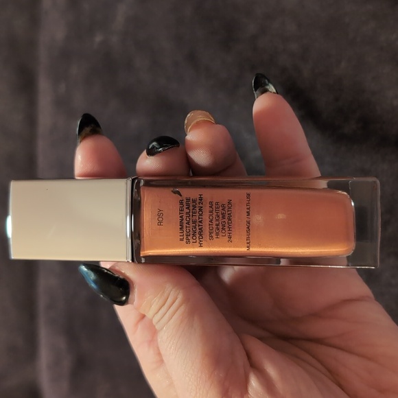 Dior Forever Glow Maximizer in the Shade Rosy - Picture 3 of 8